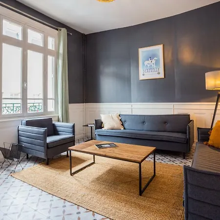 ヴィラ Villa Laure Deauville - Maison Hypercentre